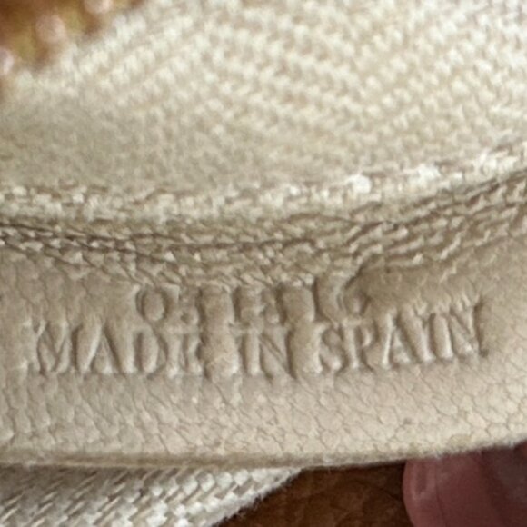 Loewe Anagram Sweater in Wool, Size S - Picture 4 of 9